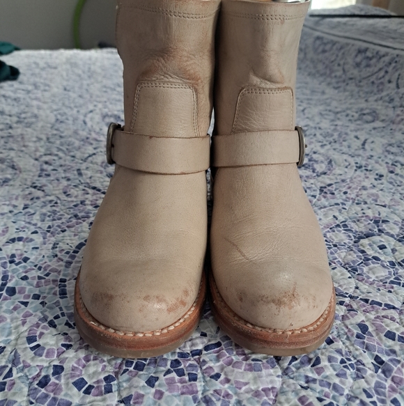 Frye Veronica Beige Leather Boots - Picture 3 of 8